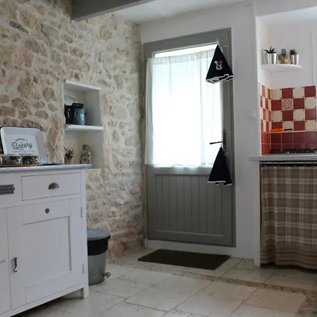 Ile D'oleron 17 - Saint Georges D'oleron - Maison 4 Couchages Sgo000-238